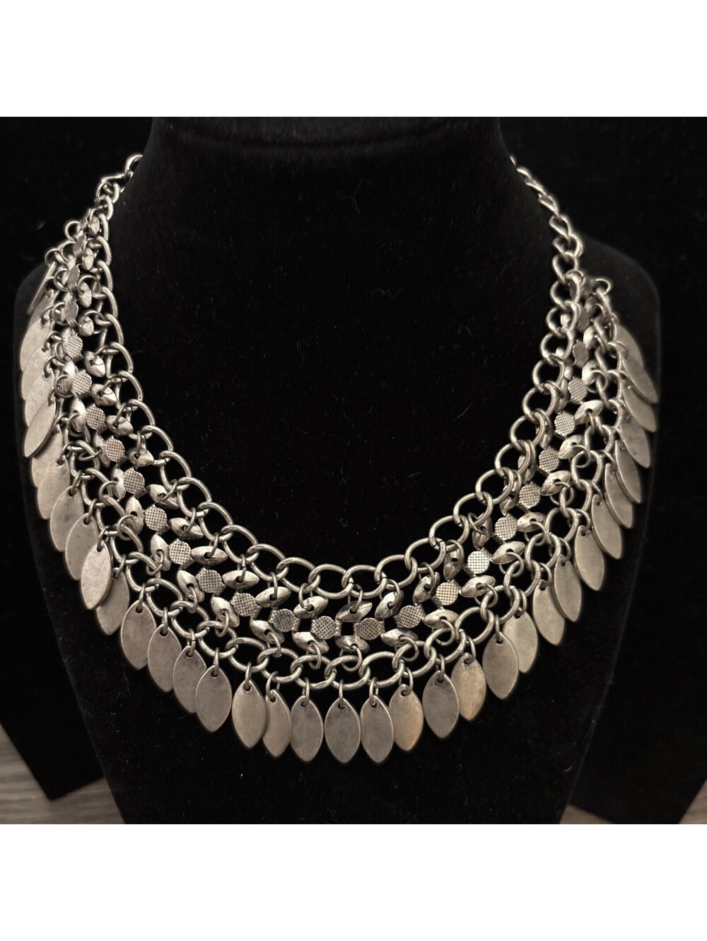 Abercrombie Fitch Bib Chain Mail Necklace Silver Tone